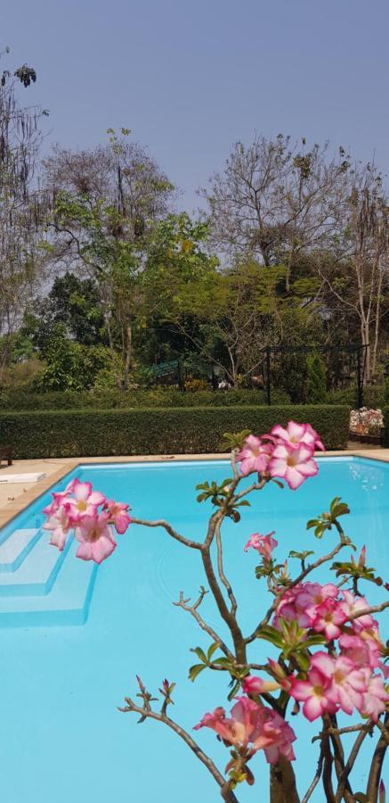 Nan Noble House Garden Resort Екстер'єр фото