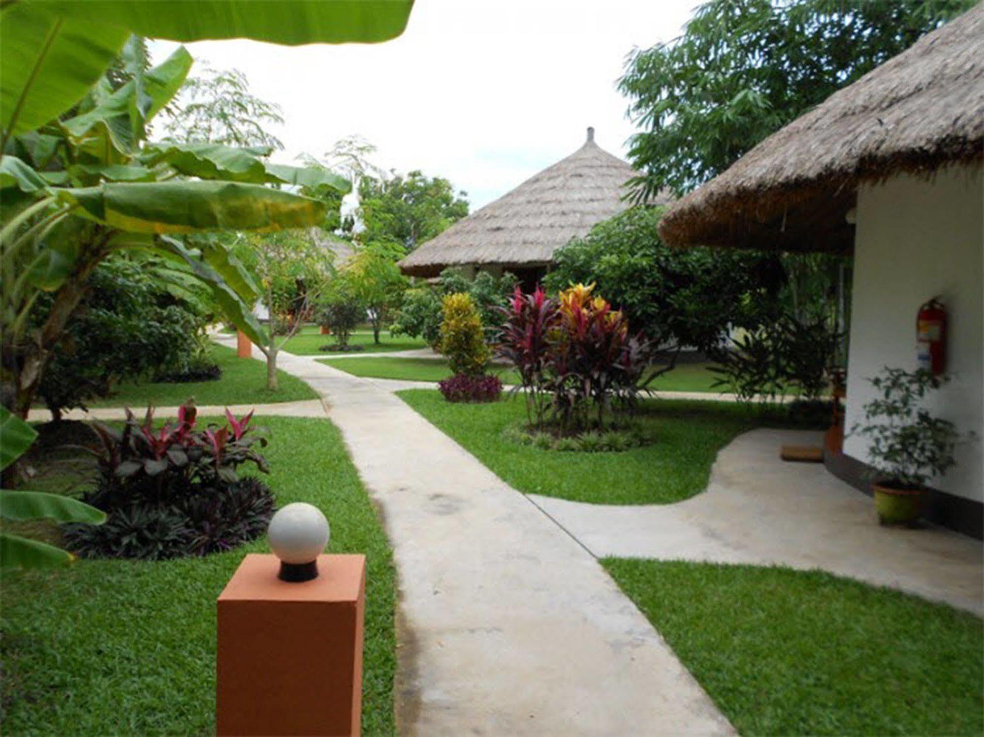 Nan Noble House Garden Resort Екстер'єр фото