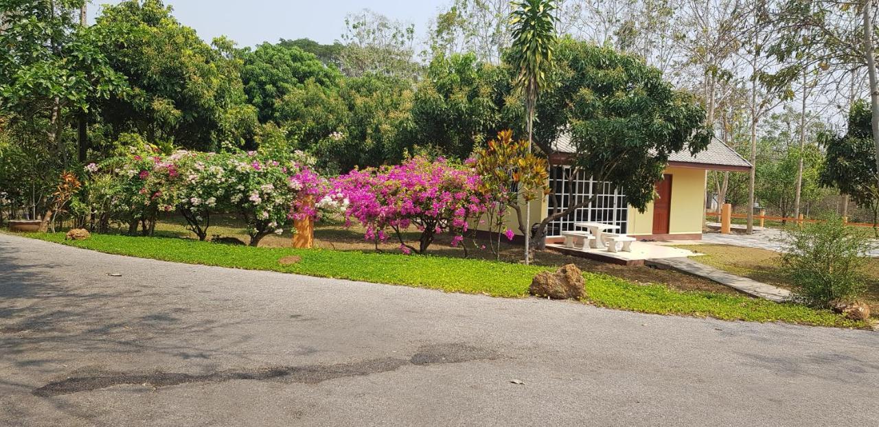 Nan Noble House Garden Resort Екстер'єр фото